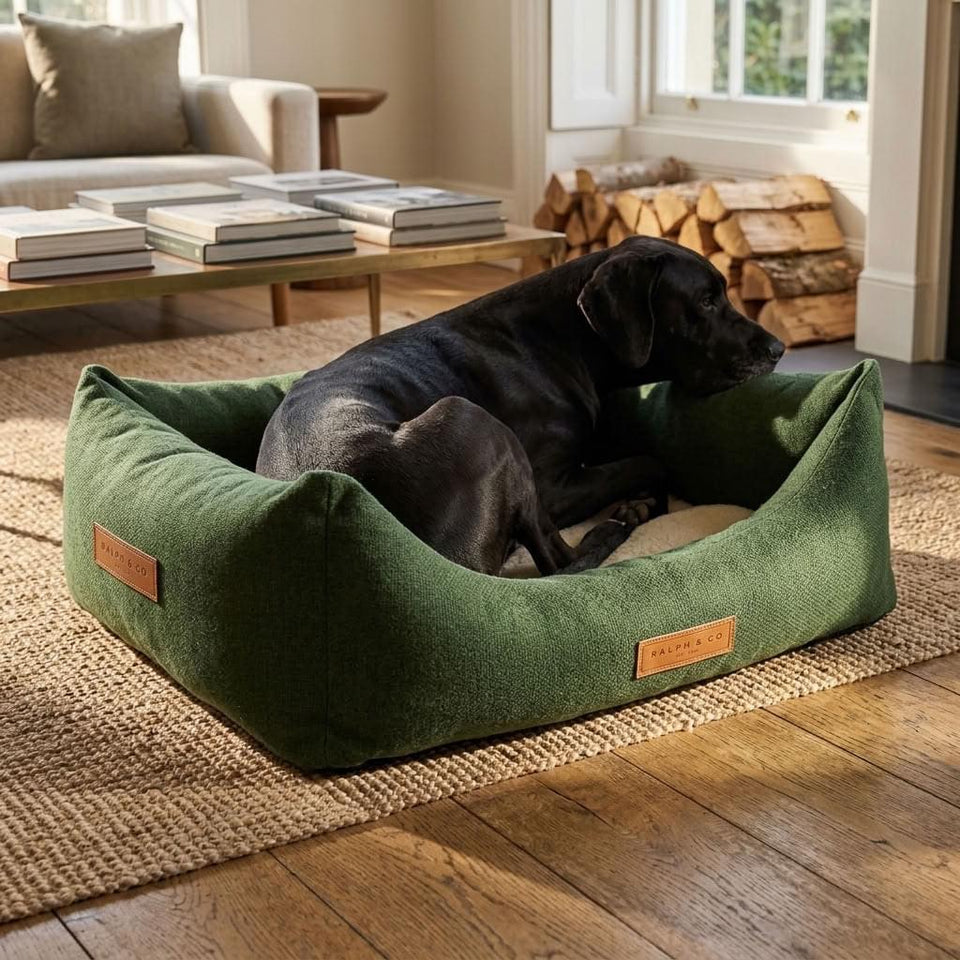 Loweswater Stonewashed Bolster Dog Bed - Pawlunova