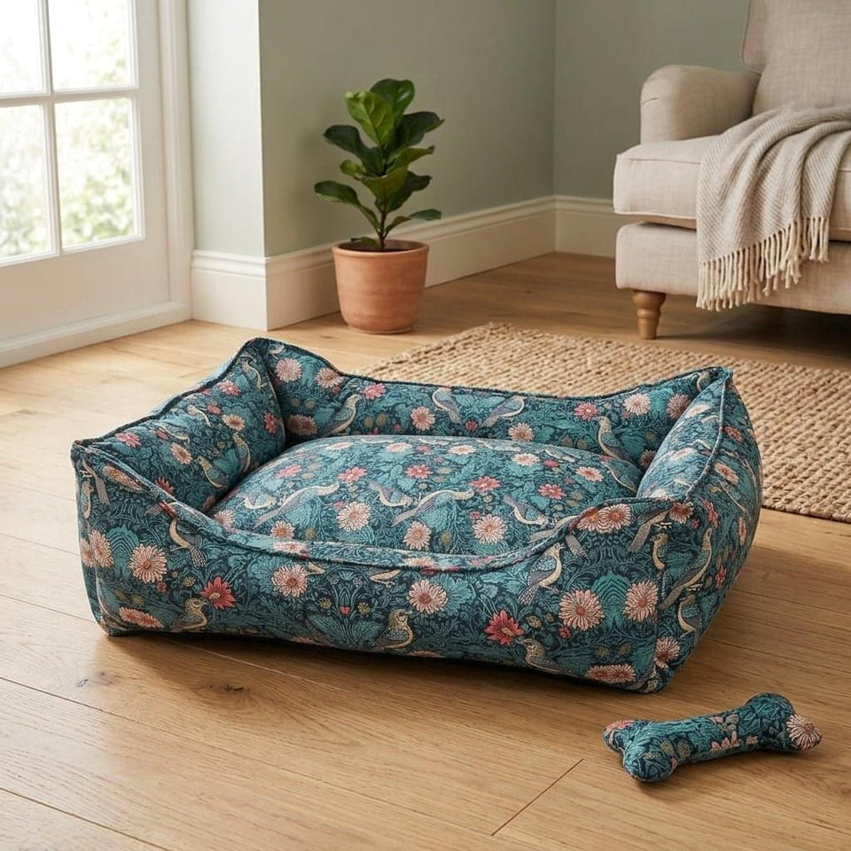 Tetbury Songbird Bolster Dog Bed - Pawlunova