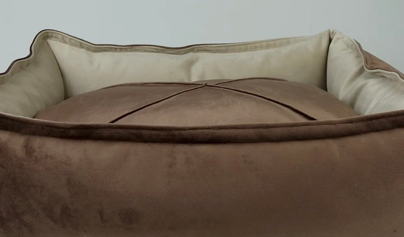 The Balmoral Reversible Nest Bed