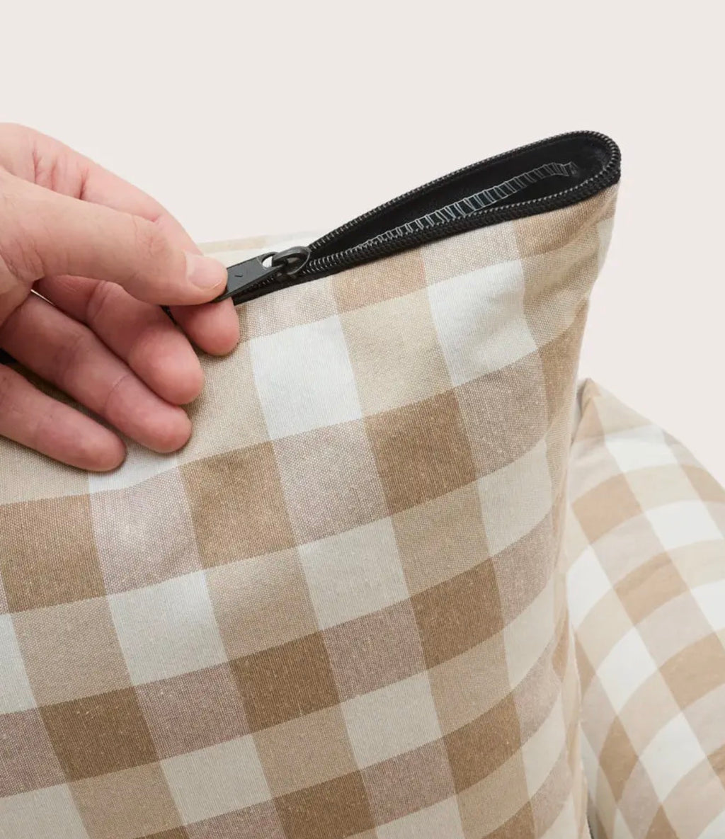 The Henley Gingham Dog Bed