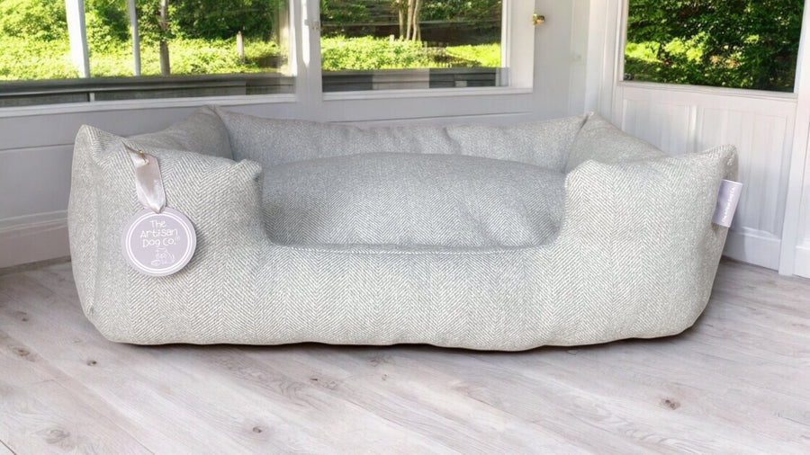 Crummock Herringbone Nest Dog Bed - Pawlunova